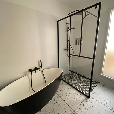 Maison Pierre Avec Piscine