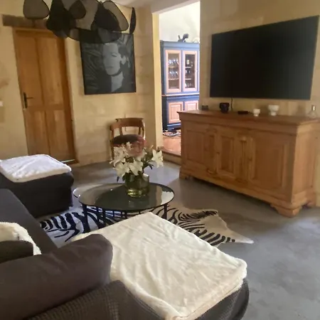 Vila Maison Pierre Avec Piscine